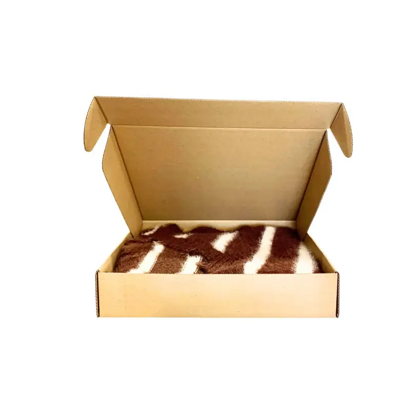 Hộp nắp gài 30×20×5 cm, ảnh góc